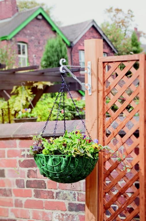 Ambassador Hanging Basket Bracket 30cm/12" White