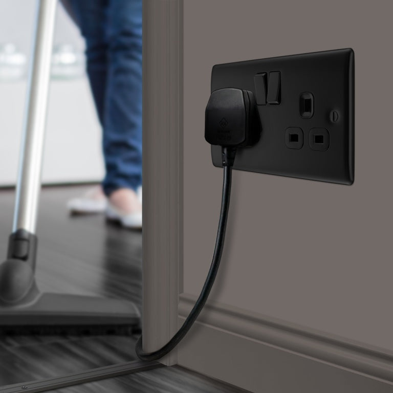 AMK® BG Double Switched Power Socket Matt Black 13a