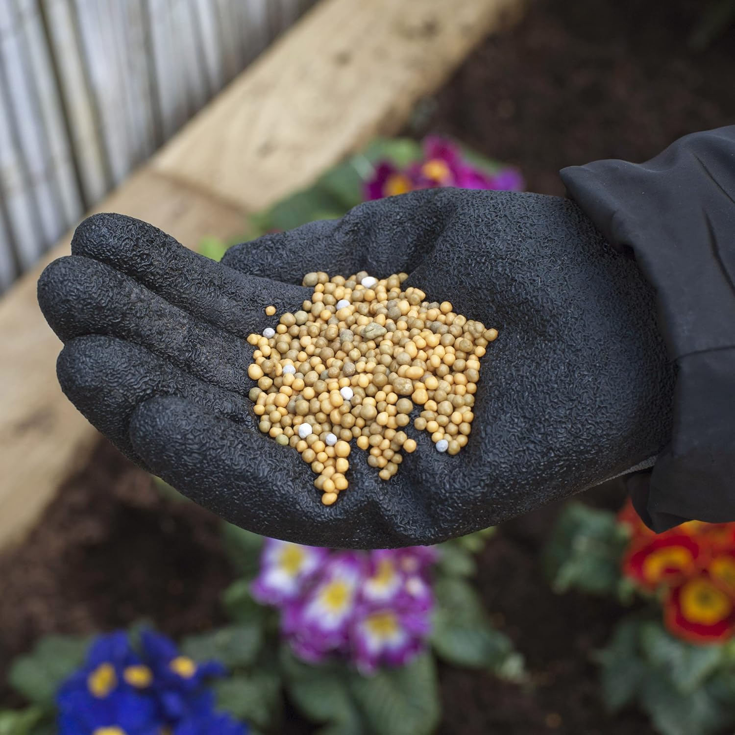 Miracle-Gro® All Purpose Continuous Release Plant Food 900g