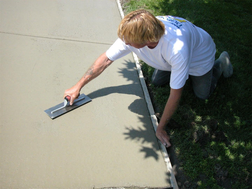 AMK® Marshalltown Finishing Trowel 14" x 4.3/4"