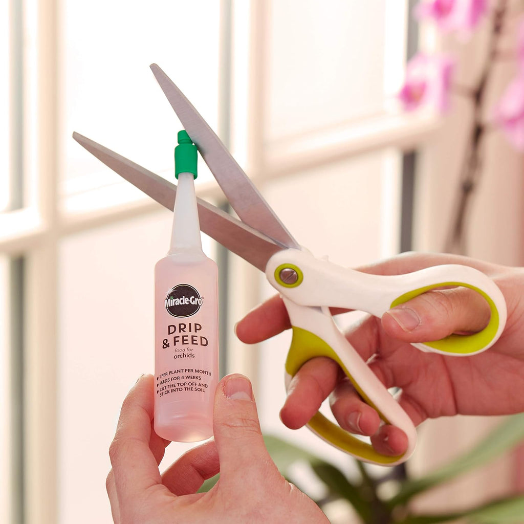 AMK® Miracle-Gro® Drip & Feed Orchid Pack 3