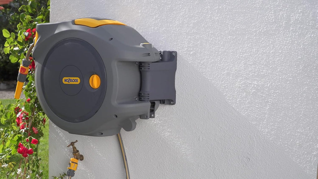 Hozelock Auto Reel Retractable Hose System 20m